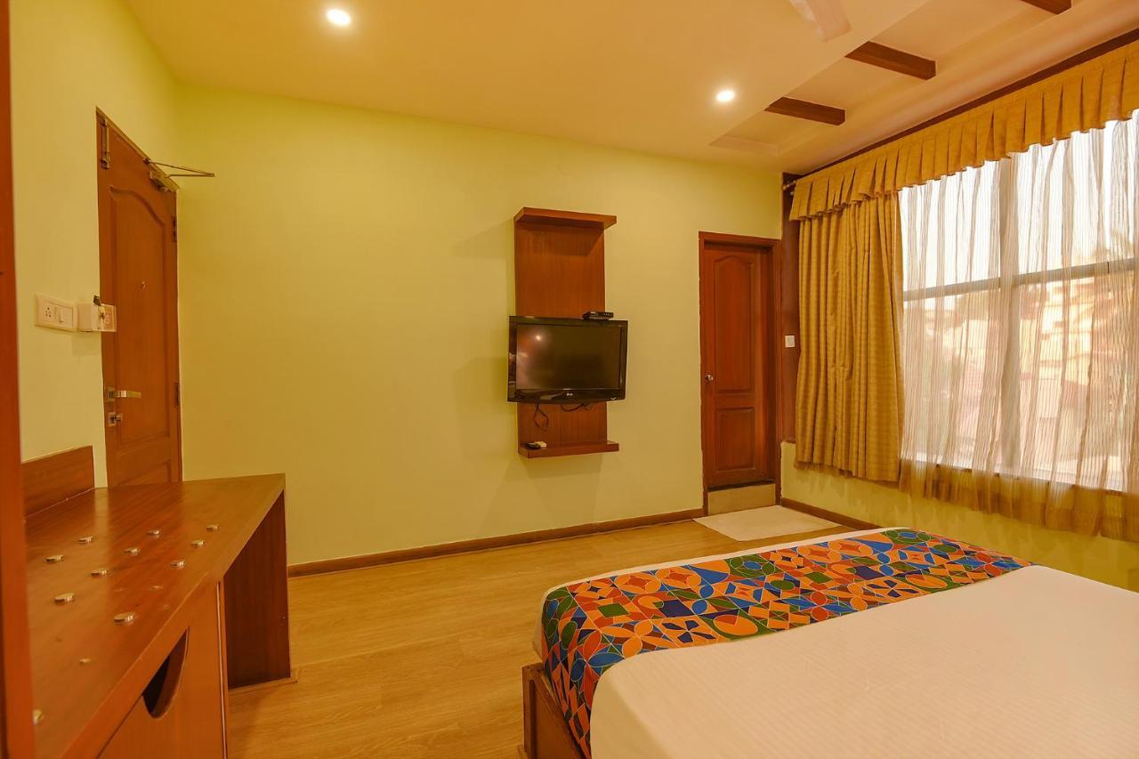 Fabhotel The Btm Palace - Btm Layout Nr Gopalan Innovation Mall 班加罗尔 外观 照片