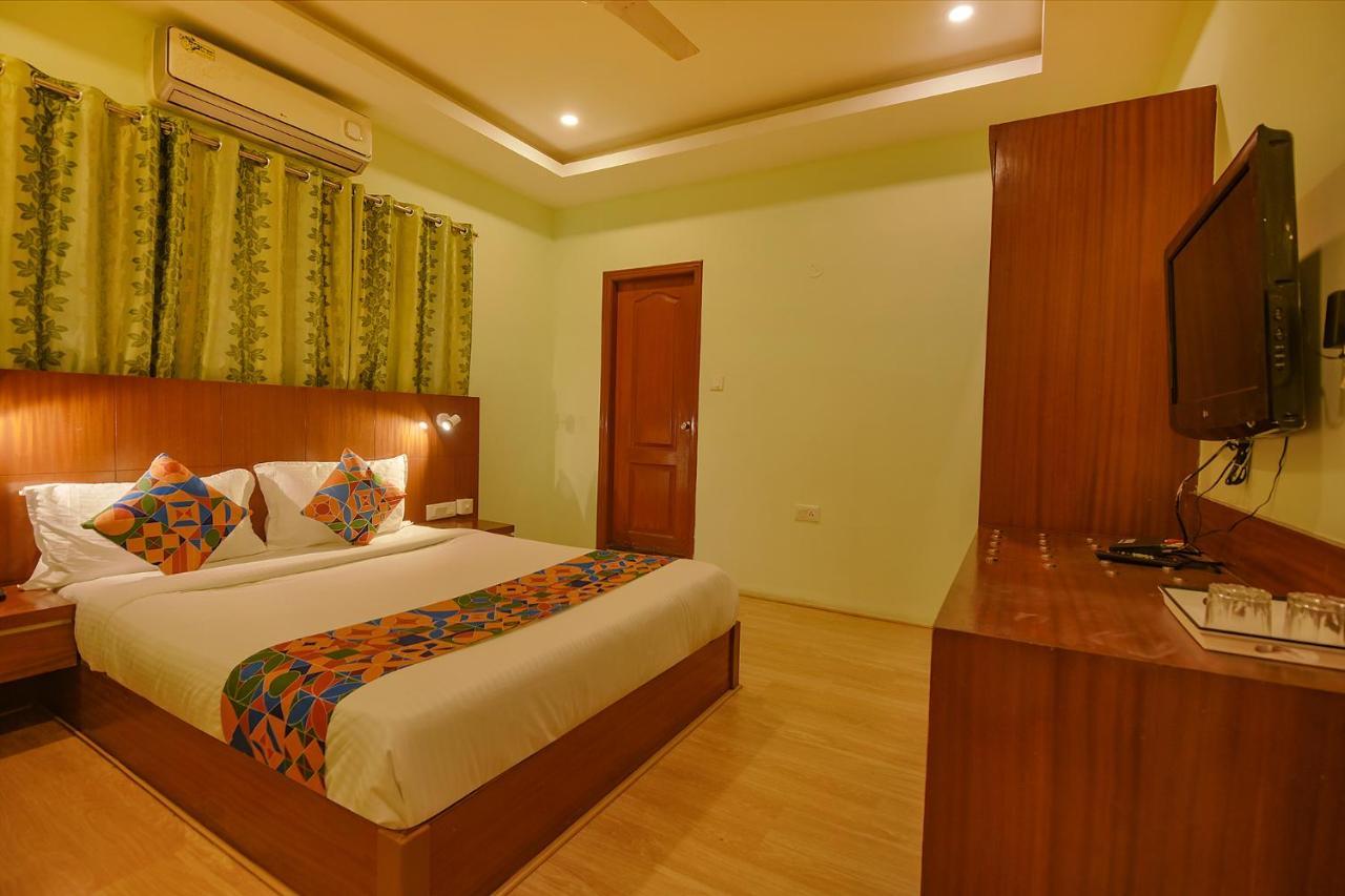Fabhotel The Btm Palace - Btm Layout Nr Gopalan Innovation Mall 班加罗尔 外观 照片