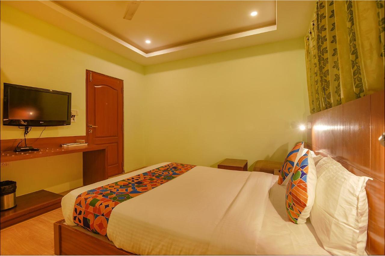 Fabhotel The Btm Palace - Btm Layout Nr Gopalan Innovation Mall 班加罗尔 外观 照片