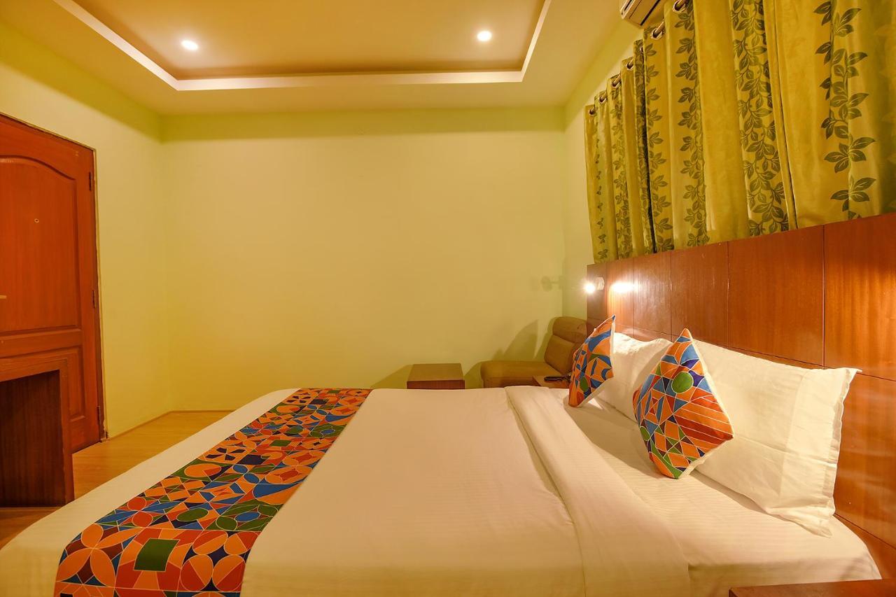 Fabhotel The Btm Palace - Btm Layout Nr Gopalan Innovation Mall 班加罗尔 外观 照片